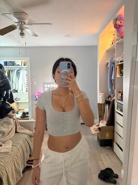 Garage Light Gray Ribbed Scoop-Button Crop Top